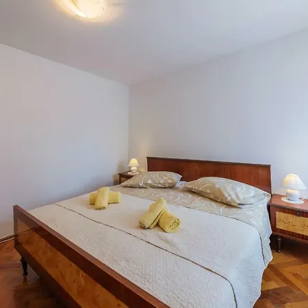 Apartment Ban Liznjan